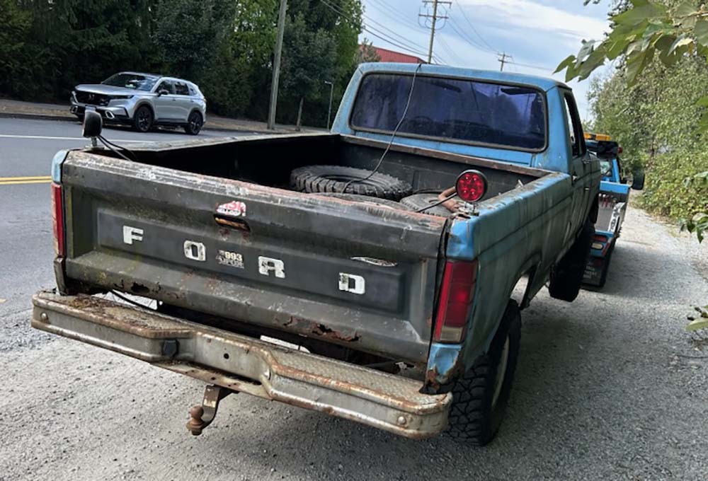 Surrey Scrap Cars Ford truck